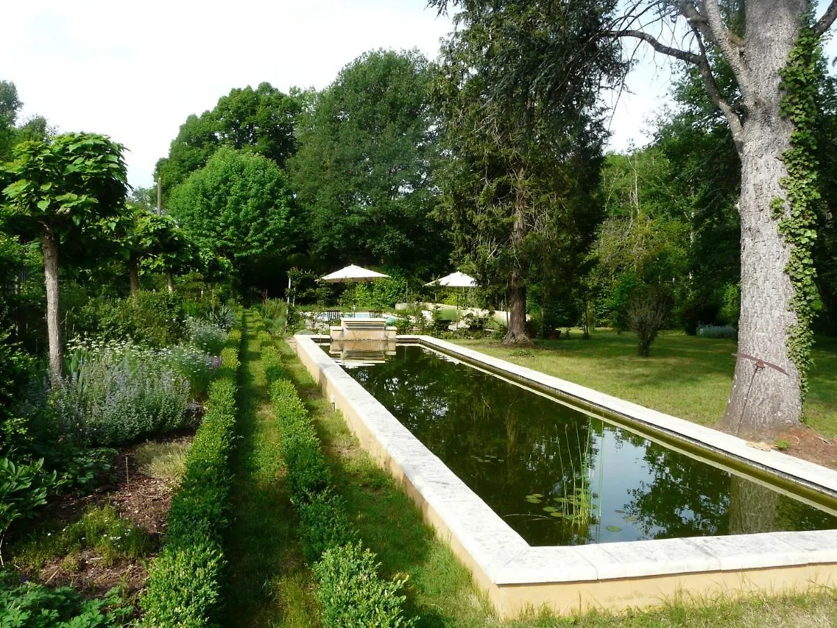 Le Manoir Des Tuileries Bed and Breakfast Rouffilhac